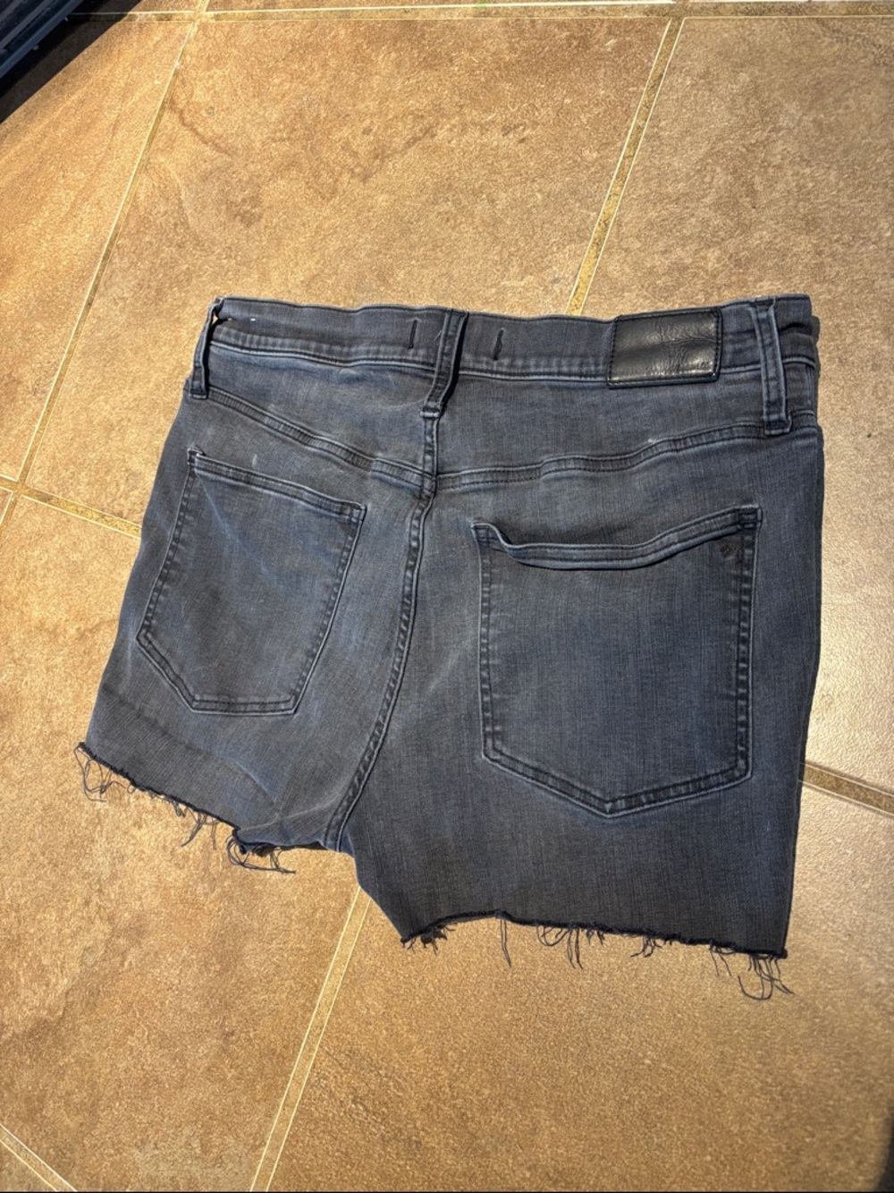 Madewell High Rise Jean Shorts! Size 30